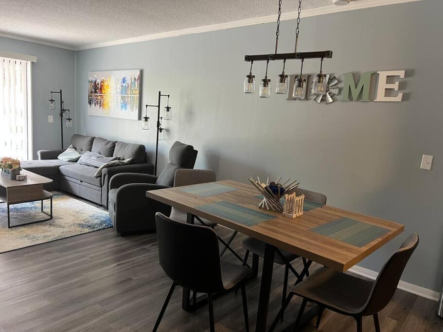 2022 Renovated 2-Bdrm Cozy, Lovely Condo W/Parking! Hilton Head Island Εξωτερικό φωτογραφία