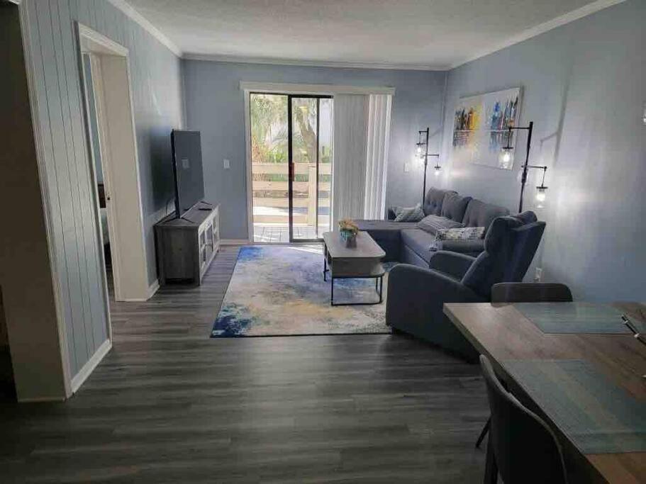 2022 Renovated 2-Bdrm Cozy, Lovely Condo W/Parking! Hilton Head Island Εξωτερικό φωτογραφία